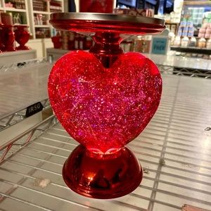 Bath & Body Works Water Globe HEART Pedestal